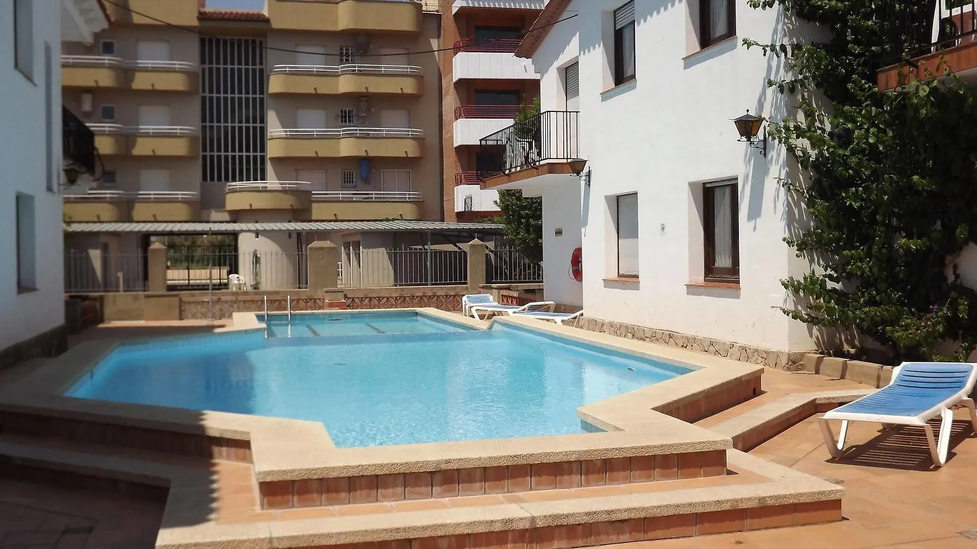Rvapartaments Villas Piscis أولاستارتيت